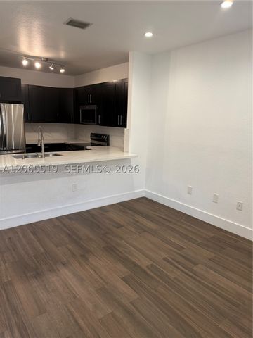 15069 SW 9th Way 0, Miami, FL 33194
