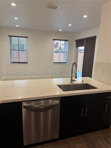 15069 SW 9th Way 0, Miami, FL 33194