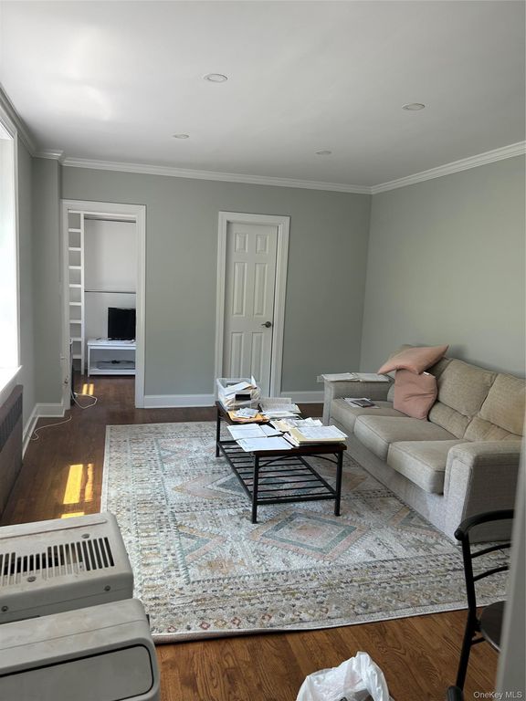 5730 Mosholu Avenue 3G, Bronx, NY 10471