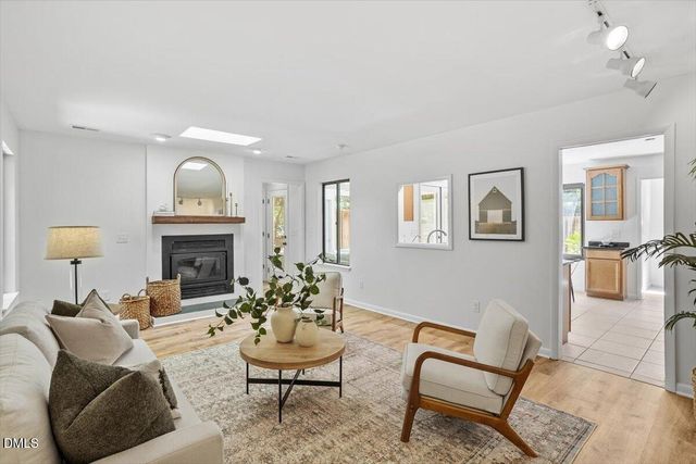 120 Summerlin Drive, Chapel Hill, NC 27514
