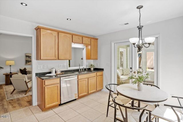 120 Summerlin Drive, Chapel Hill, NC 27514