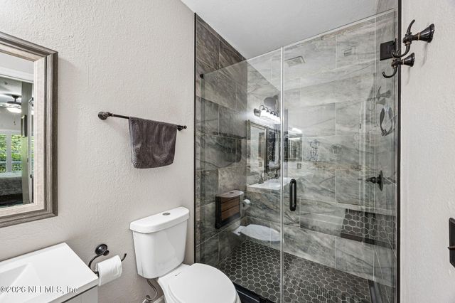 7800 POINT MEADOWS Drive 413, Jacksonville, FL 32256