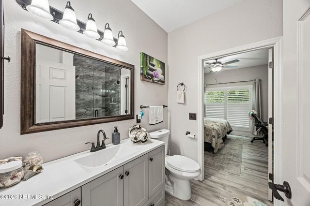 7800 POINT MEADOWS Drive 413, Jacksonville, FL 32256