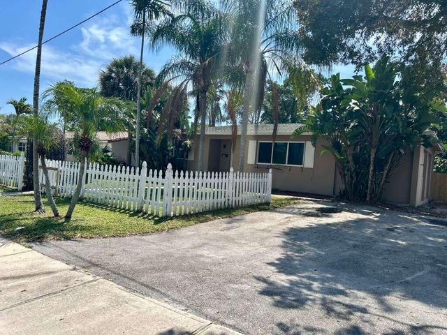 108 NE 22nd Street, Delray Beach, FL 33444