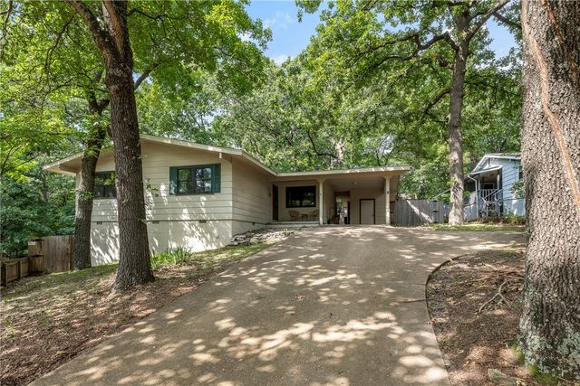6 Redditch Lane, Bella Vista, AR 72714
