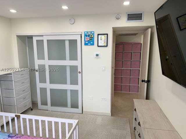 5555 Collins Ave 14G, Miami Beach, FL 33140