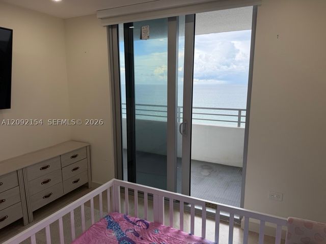 5555 Collins Ave 14G, Miami Beach, FL 33140