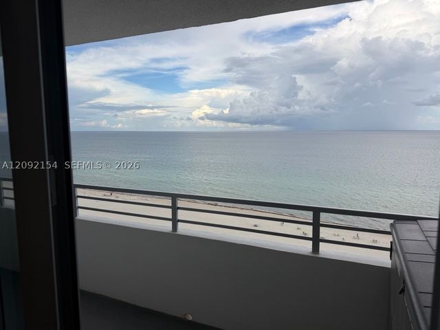 5555 Collins Ave 14G, Miami Beach, FL 33140