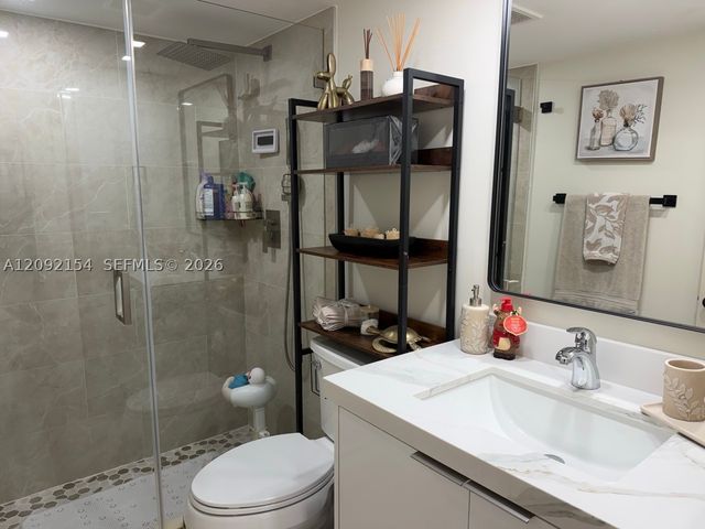5555 Collins Ave 14G, Miami Beach, FL 33140