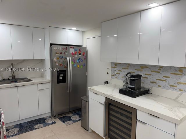 5555 Collins Ave 14G, Miami Beach, FL 33140