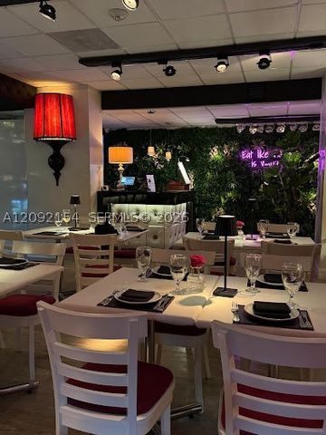 5555 Collins Ave 14G, Miami Beach, FL 33140