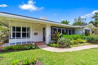 1705 NE 26TH Avenue, Fort Lauderdale, FL 33305