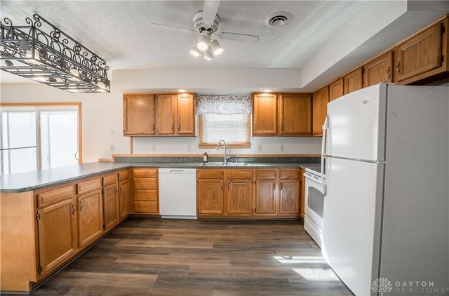 227 E Walnut Street, St Paris, OH 43072