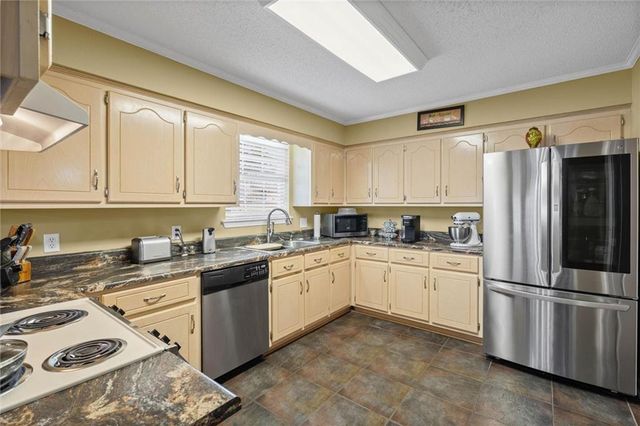 2380 Bobwhite Trail, Mobile, AL 36695