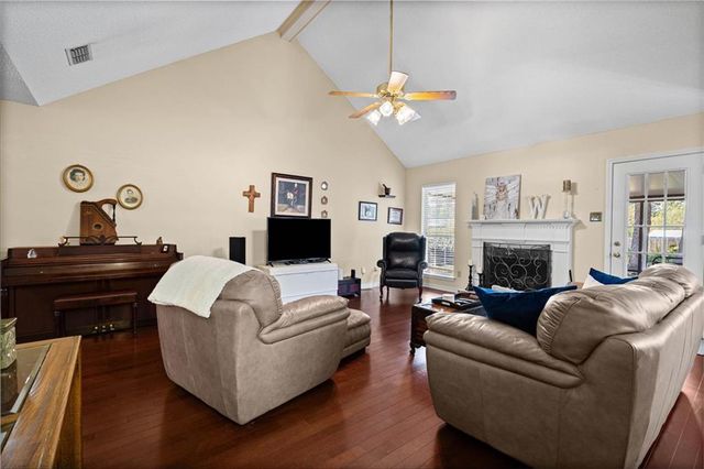 2380 Bobwhite Trail, Mobile, AL 36695