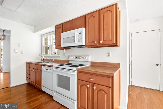 854 WOODMONT RD, Annapolis, MD 21401