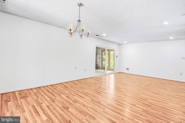 854 WOODMONT RD, Annapolis, MD 21401