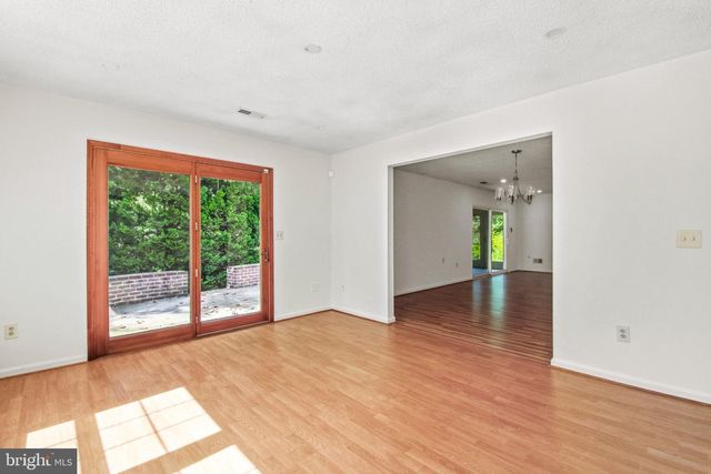 854 WOODMONT RD, Annapolis, MD 21401