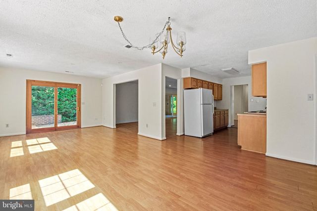 854 WOODMONT RD, Annapolis, MD 21401