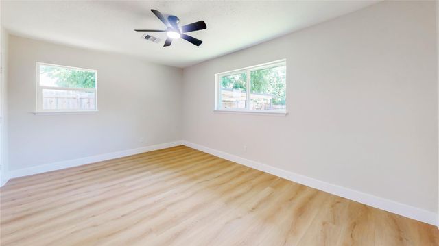 903 Elmwood Drive, Baytown, TX 77520