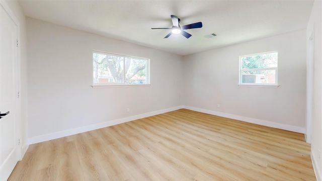903 Elmwood Drive, Baytown, TX 77520