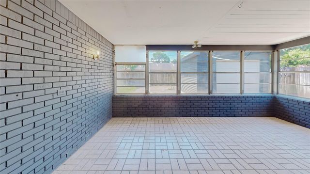903 Elmwood Drive, Baytown, TX 77520
