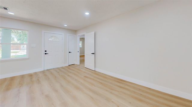 903 Elmwood Drive, Baytown, TX 77520