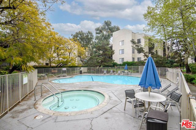 11201 Summertime Lane 201, Culver City, CA 90230