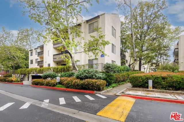 11201 Summertime Lane 201, Culver City, CA 90230
