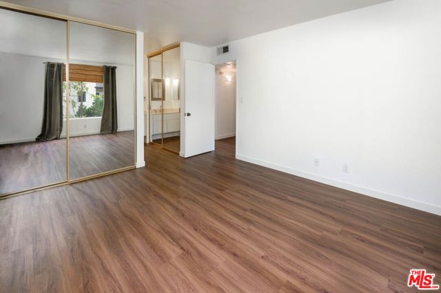 11201 Summertime Lane 201, Culver City, CA 90230