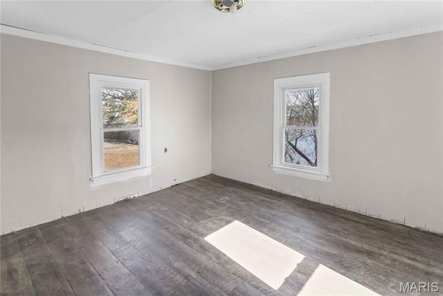 307 N Park Street, Hardin, IL 62047