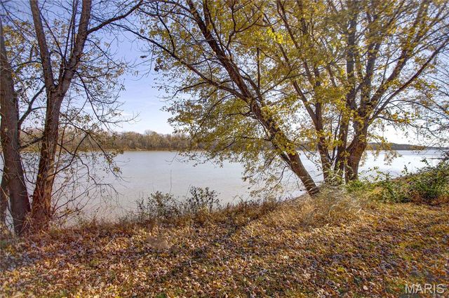 307 N Park Street, Hardin, IL 62047