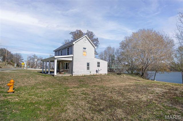 307 N Park Street, Hardin, IL 62047