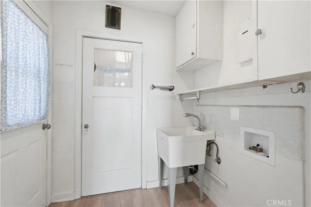 10517 Cushdon Avenue, Los Angeles, CA 90064