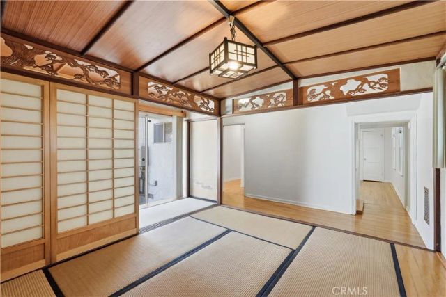 10517 Cushdon Avenue, Los Angeles, CA 90064