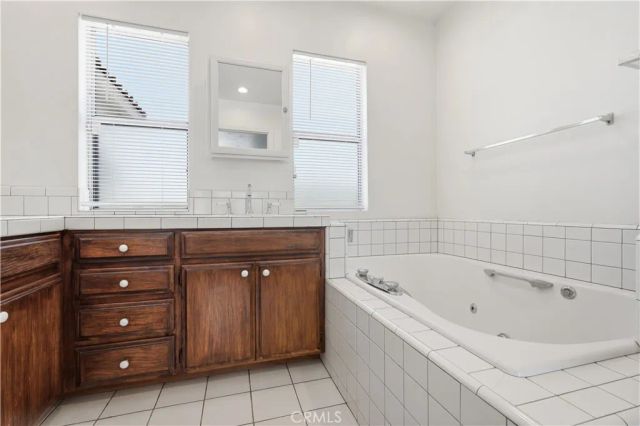 10517 Cushdon Avenue, Los Angeles, CA 90064