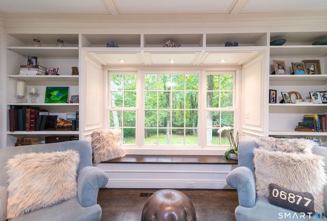 36 Kingswood Place, Ridgefield, CT 06877