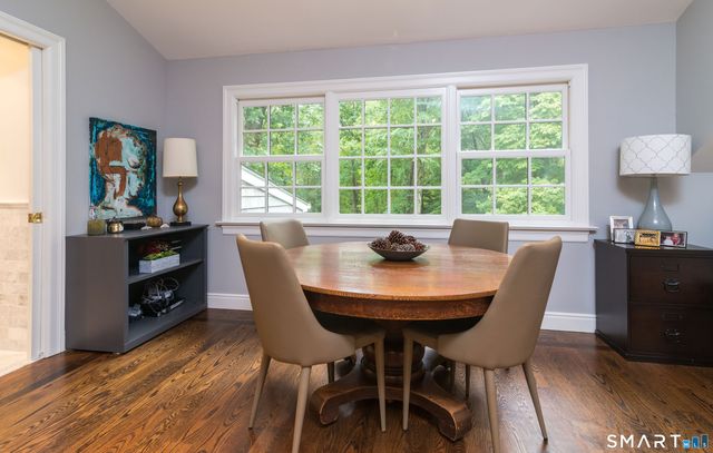 36 Kingswood Place, Ridgefield, CT 06877