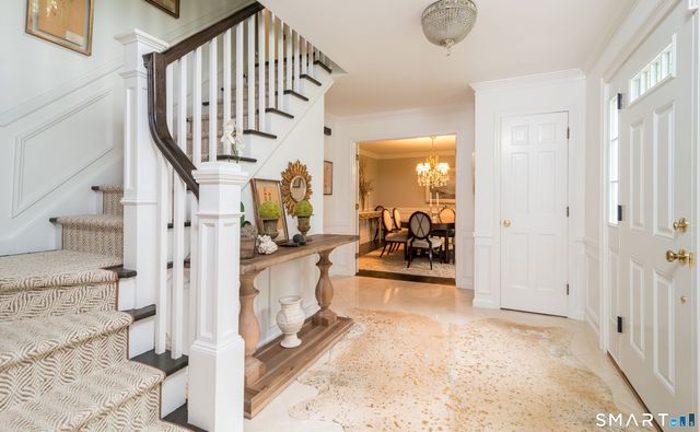 36 Kingswood Place, Ridgefield, CT 06877