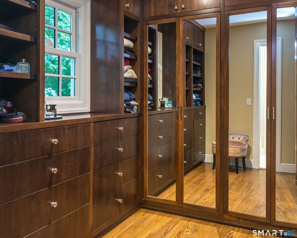 36 Kingswood Place, Ridgefield, CT 06877