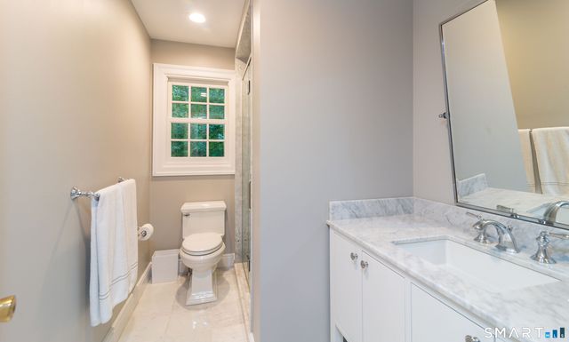 36 Kingswood Place, Ridgefield, CT 06877