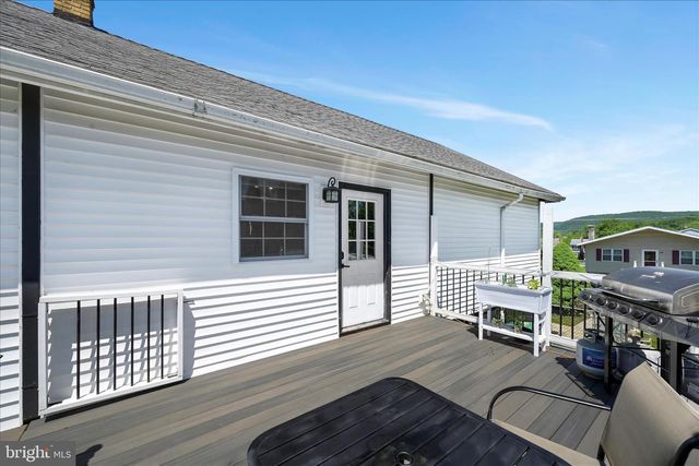 73 SCHUYLKILL ST, Cressona, PA 17929