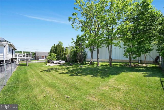 73 SCHUYLKILL ST, Cressona, PA 17929
