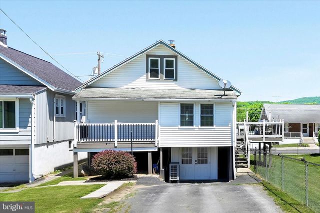 73 SCHUYLKILL ST, Cressona, PA 17929