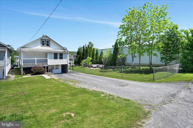 73 SCHUYLKILL ST, Cressona, PA 17929