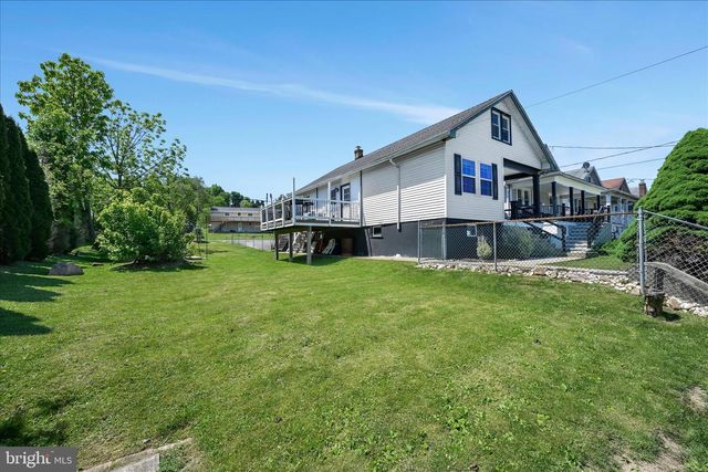 73 SCHUYLKILL ST, Cressona, PA 17929
