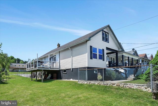 73 SCHUYLKILL ST, Cressona, PA 17929