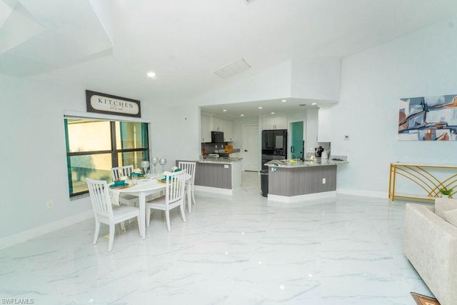 3613 39TH ST SW, Lehigh Acres, FL 33976