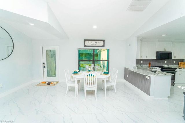 3613 39TH ST SW, Lehigh Acres, FL 33976