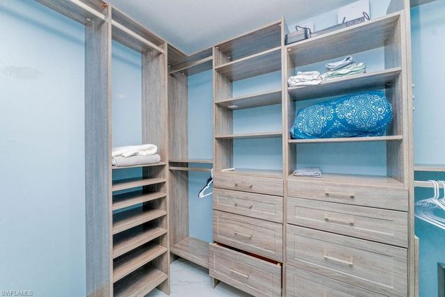 3613 39TH ST SW, Lehigh Acres, FL 33976